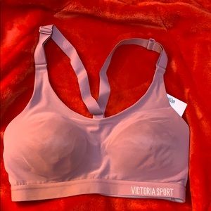 BRAND NEW VS sport bra